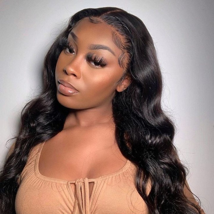 10″ – 40″ Natural Black Color Loose Wave Human Hair Lace Front Wig
