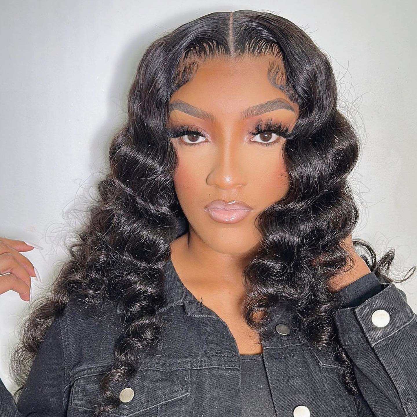 10″ – 40″ Natural Black Color Loose Wave Human Hair Lace Front Wig