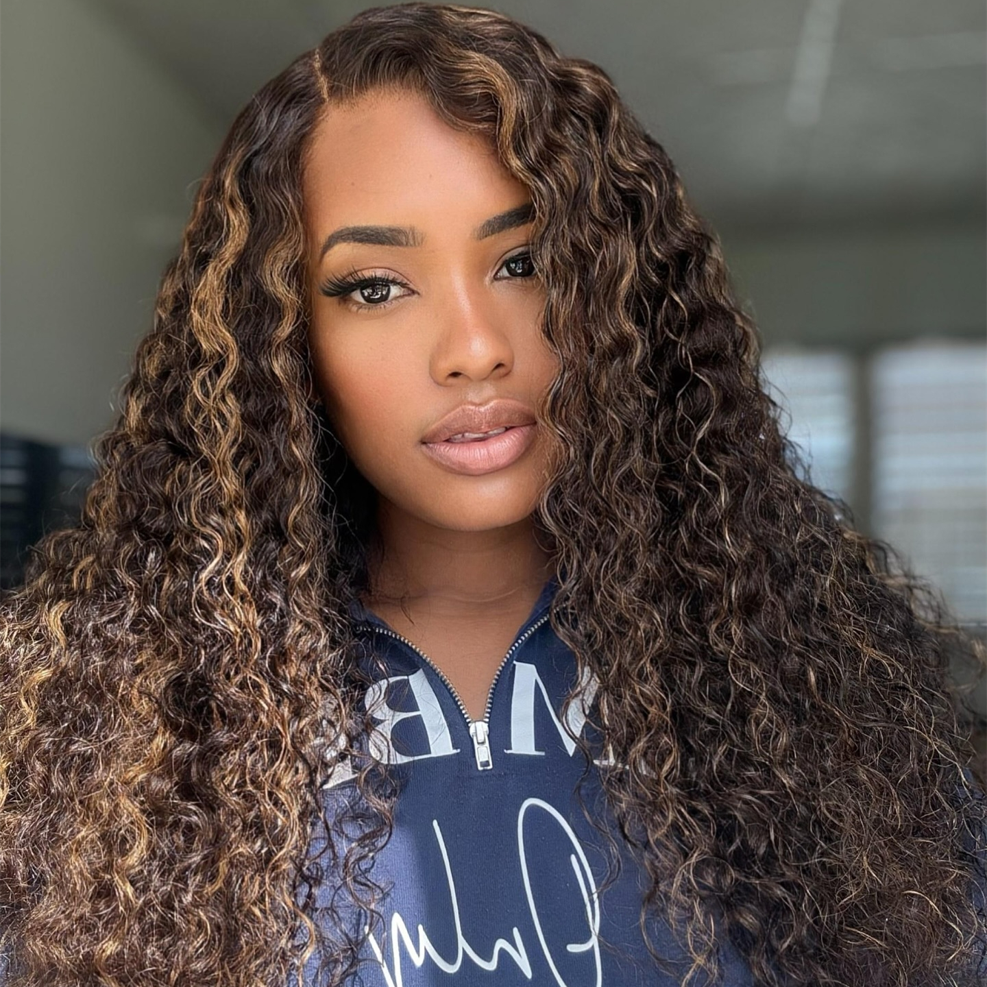 10″ – 40″ Highlight Color Water Wave Human Hair Lace Front Wig
