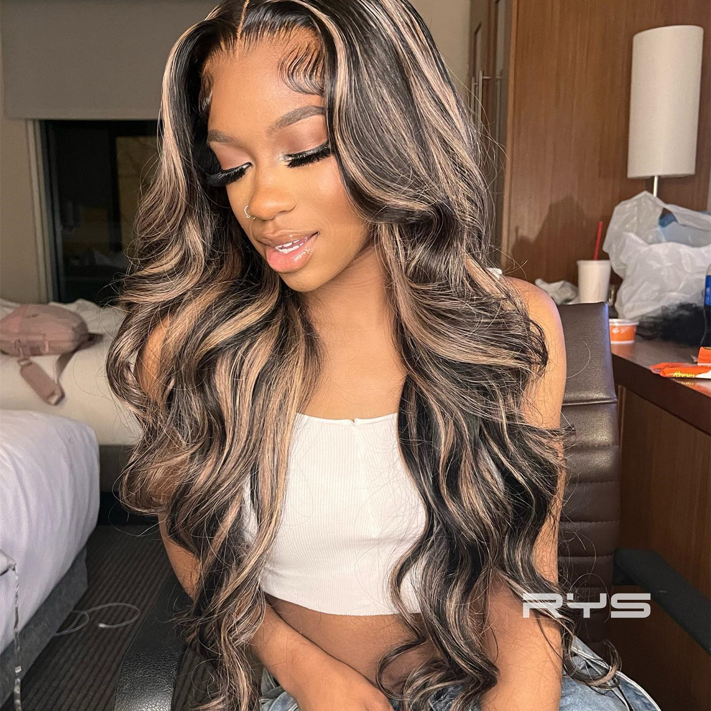 10″ – 40″ Highlight Color Body Wave Human Hair Lace Front Wig