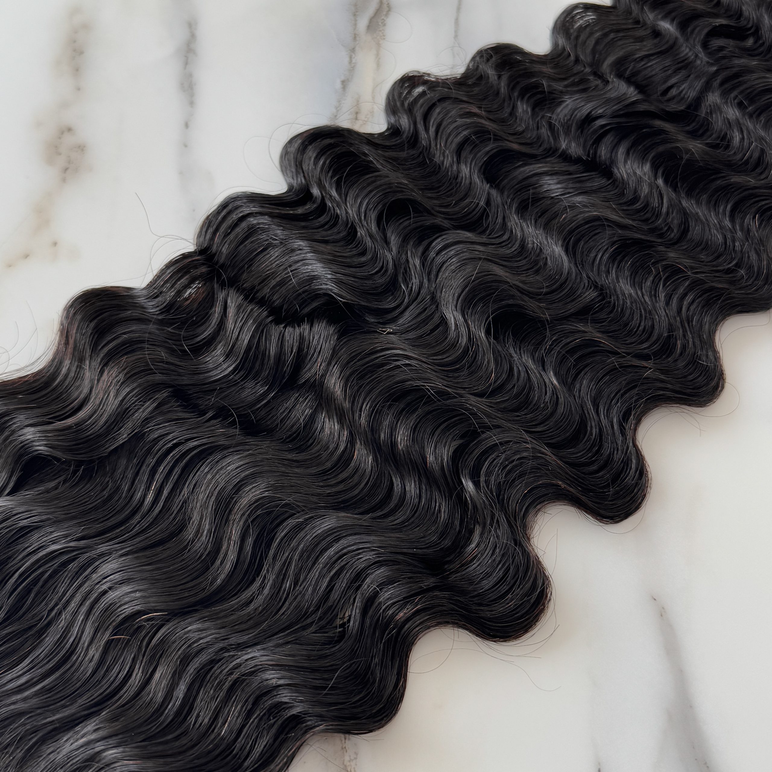 10″ – 20″ Natural Black Color Burmese Curly Human Hair 4*4 Lace Closure