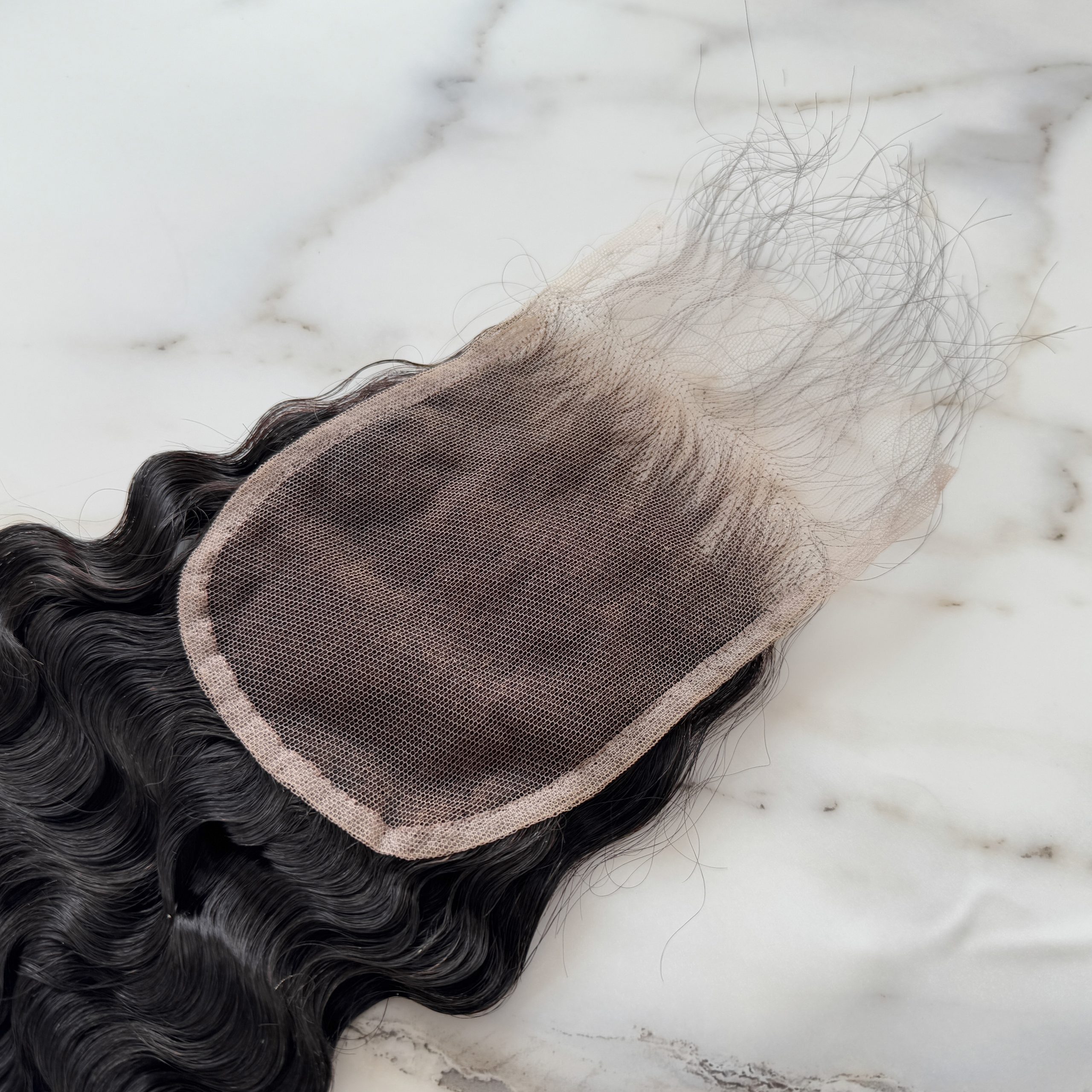10″ – 20″ Natural Black Color Burmese Curly Human Hair 4*4 Lace Closure